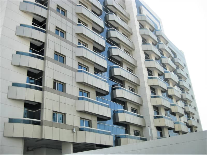7 Spacious 1BR | Vacant  | well maintain l Balcony