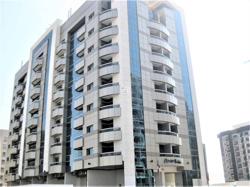 8 Spacious 1BR | Vacant  | well maintain l Balcony