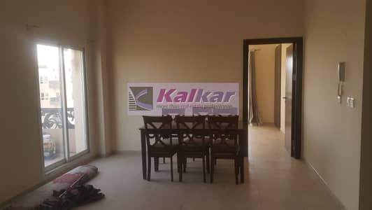 Remraam, Spacious 1 BR Apartment with balcony facing community garden - AED. 450 K