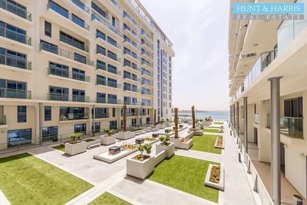 Beach View | Chiller Free | Beach Lifestyle - Vacant Beach View | Chiller Free | Beach Lifestyle - Vacant