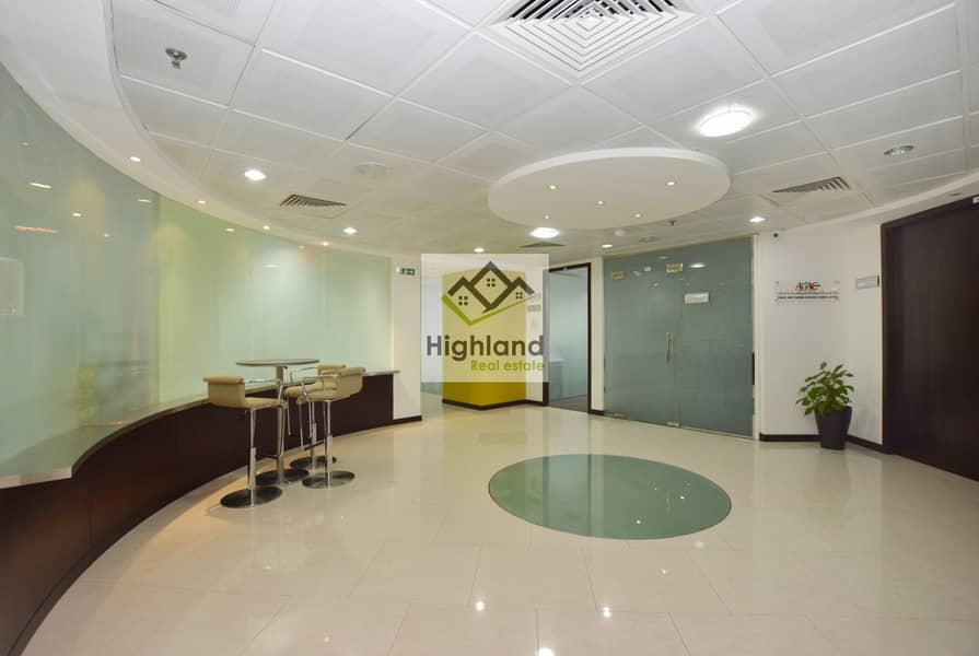 9 Furnished Offices in Hamdan (Business Center)