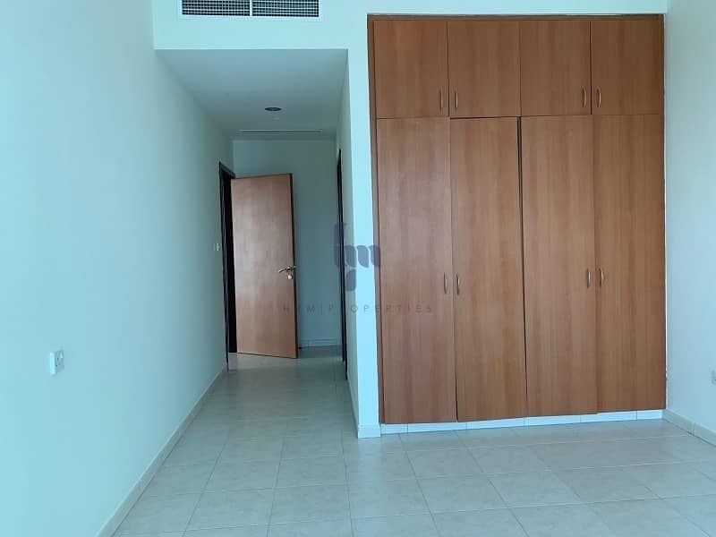 10 4 Bed + Maid's apartment | High Floor | Dubai Marina