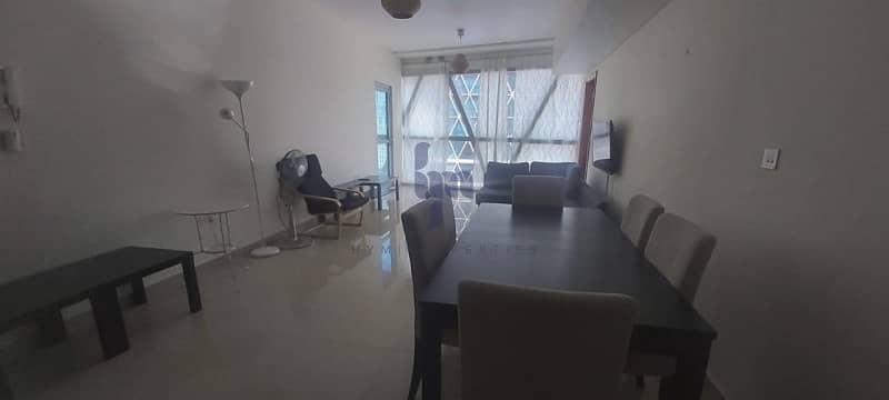 6 58k 1chq Large 1Bedroom beautiful view neat and clean. .