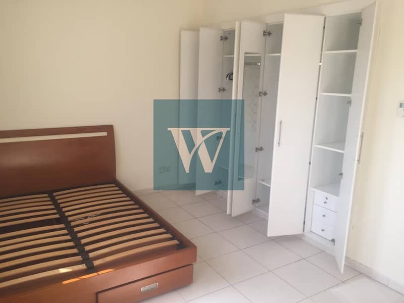 77 EXECUTIVE CORNER UNIT - RENTED - STRATEGICALLY POSTIONED