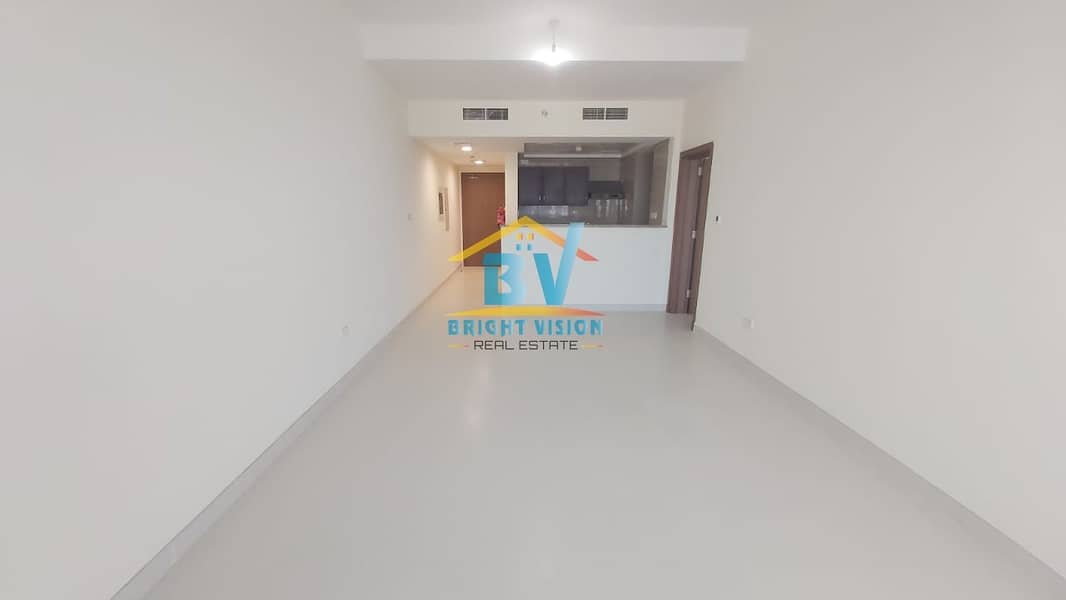 14 BRAND New & Spacious 1bedroom with Balcony 1Month Free