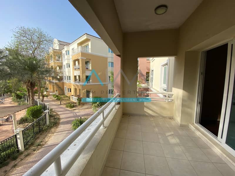 10 North West 4  | Pool View | Spacious 1 bedroom for rent | Green Community