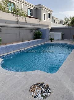 Well maintained Villa! 3 Bedroom + Maid’s Room/New World Style/Private Pool