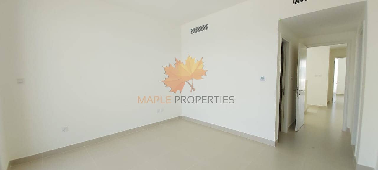3 Genuine Listing || Beautiful 3BR Maple Townhouse || For Rent