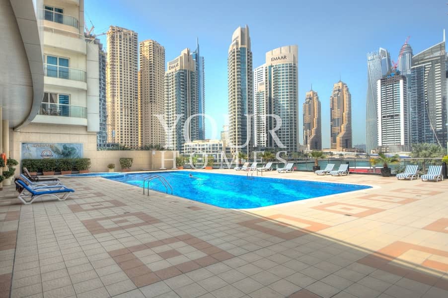 27 Dubai Marina Retreat. Rooftop Pool.