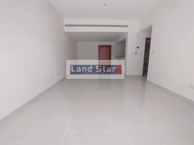 Pool View / Ready To Move/ Well Maintained Pool View / Ready To Move/ Well Maintained