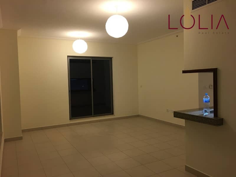 Large 1Bhk w/ Canal View | Unfurnished | Lower Floor