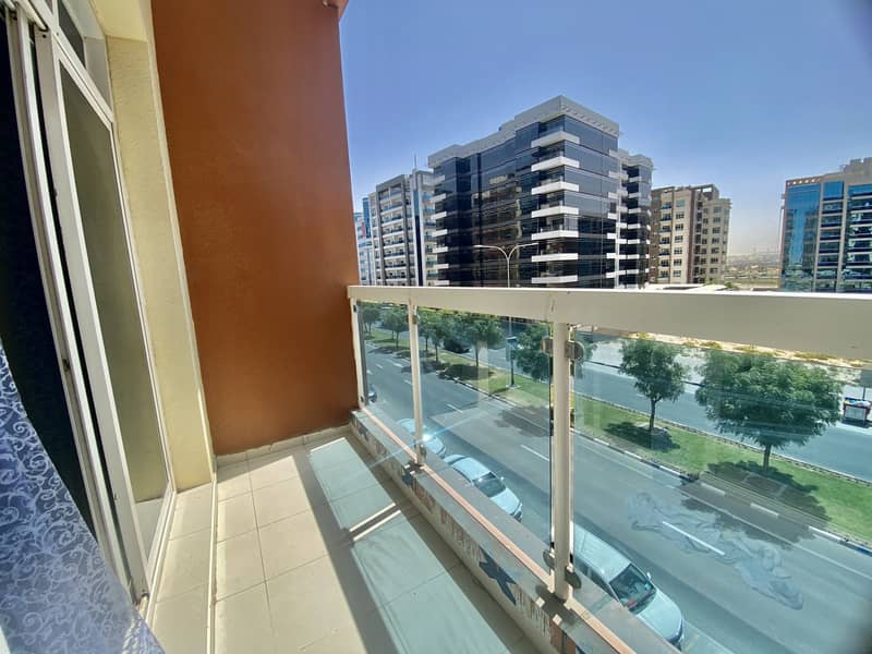 شقة في لا فيستا ريزيدنس 2،لا فيستا ريزيدنس،واحة دبي للسيليكون 2 غرف 55000 درهم - 5091977