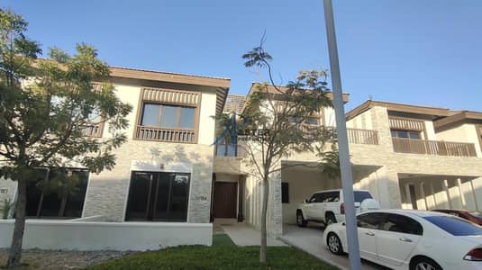 Luxurious Layout| Private Garden| amazing Spacious