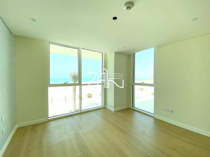 15 Beachfront 2 BR Townhouse Corner Unit with Terrace