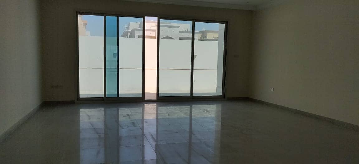 Luxurious 5 Huge Mater Bedroom villa with Pool & Driver Room at MBZ