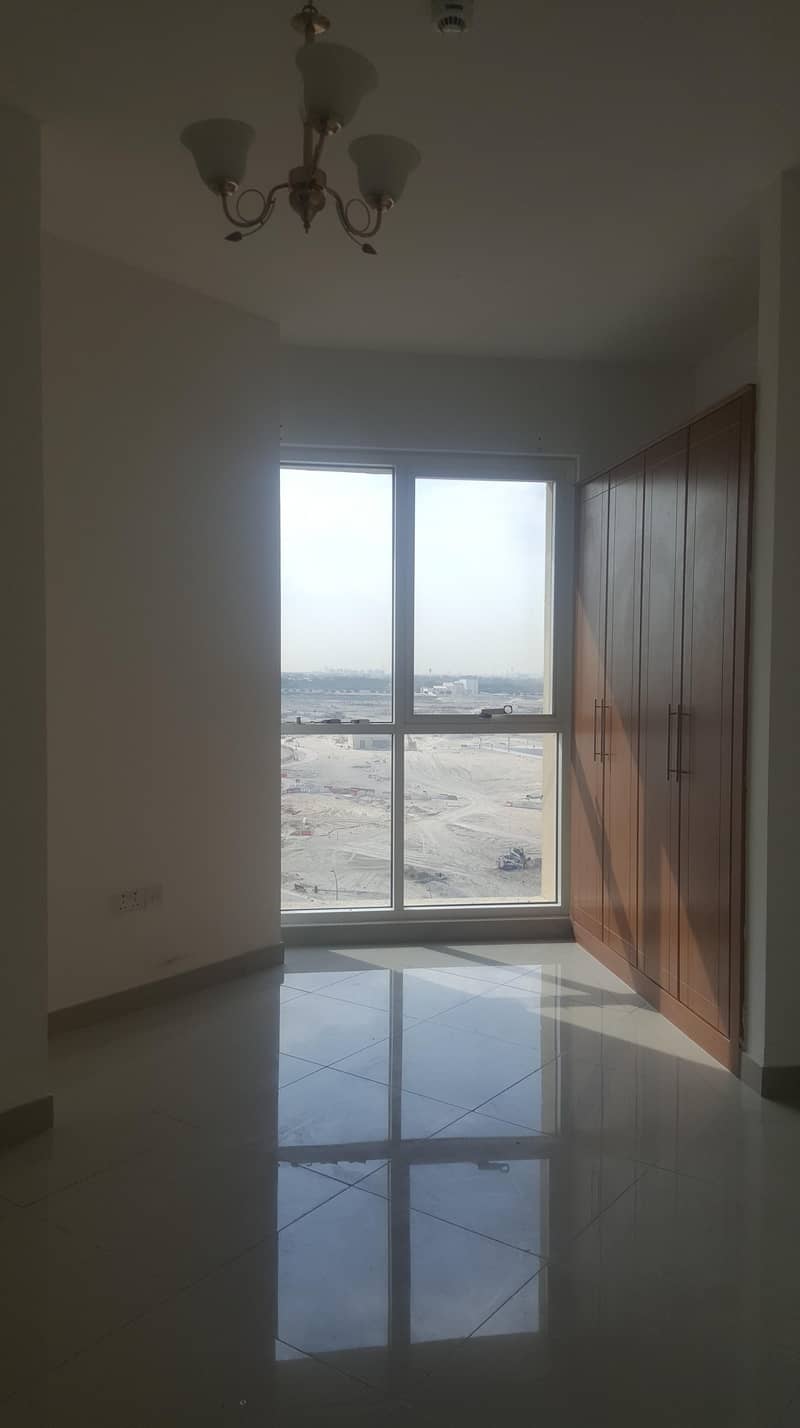 5 PANAROMIC VIEW 1 BHK IN IMPZ ONLY 30K N/G Price**