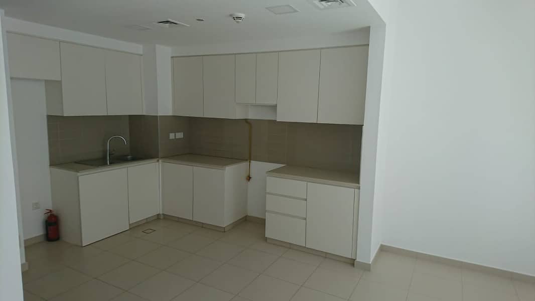 2 Great deal|Brand new |Large kitchen|