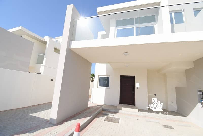 Single Row | Amazing Location | Ready to Move Single Row | Amazing Location | Ready to Move
