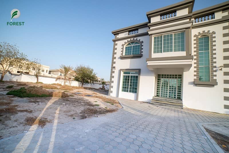 Massive Layout | Spacious Villa | Well Maintained