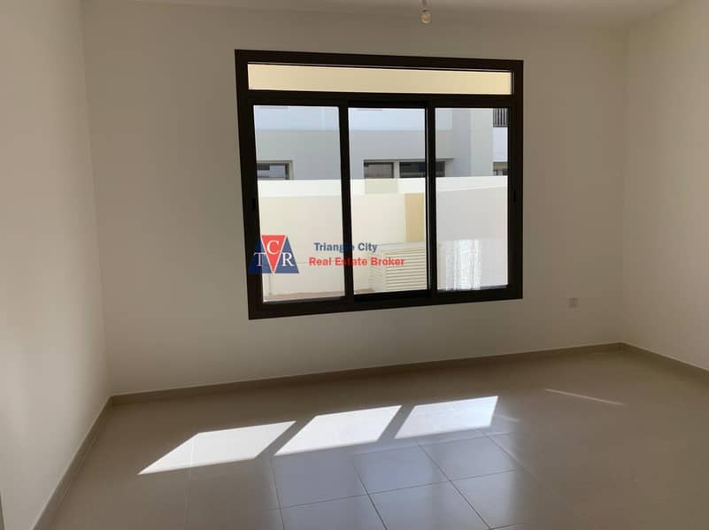 11 Brand New 3 Bed Town House for Rent In Naseem NSHAMA