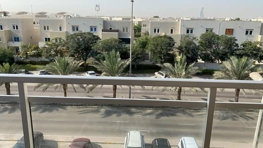Beautifully Maintained 2BR Apt For Sale. Beautifully Maintained 2BR Apt For Sale.