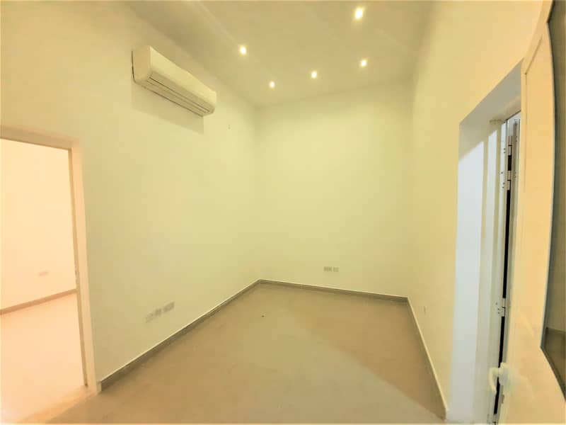 Spacious Ground Floor 1 Bedroom with Own Entrance