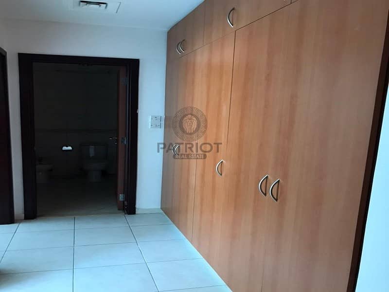 15 Close to Metro | Unfurnished | Middle Floor