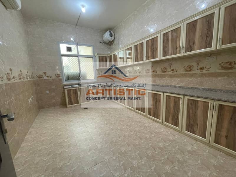41 Good condition 3 bedroom with majlis  available for rent in al bahia  65000AED