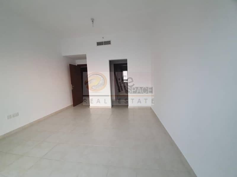 6 Quality Upgraded | Both Ensuite | Terrace Apt |