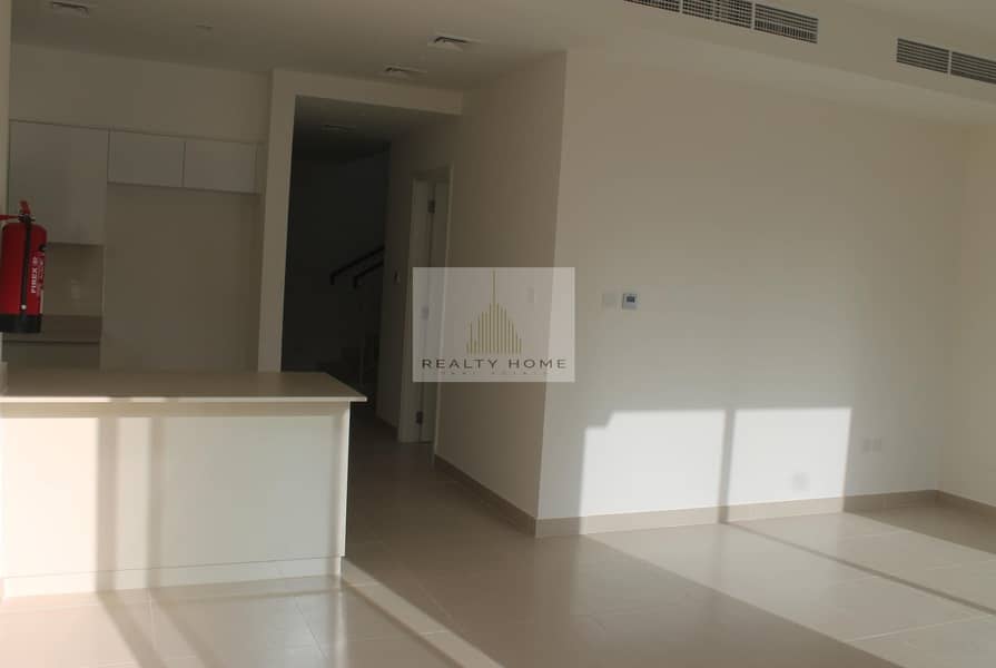 6 Brand New 4 bedroom + study + maid at Maple 3 for AED 145K
