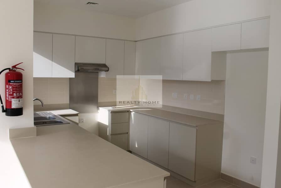 8 Brand New 4 bedroom + study + maid at Maple 3 for AED 145K