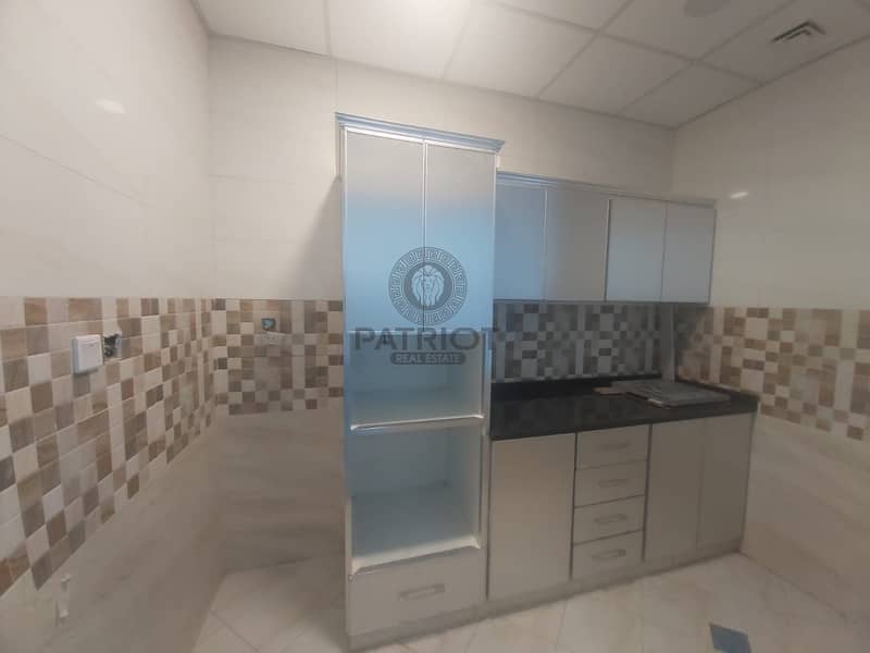 19 Brand New  | Elevator | 6-Bed Room | Barsha South