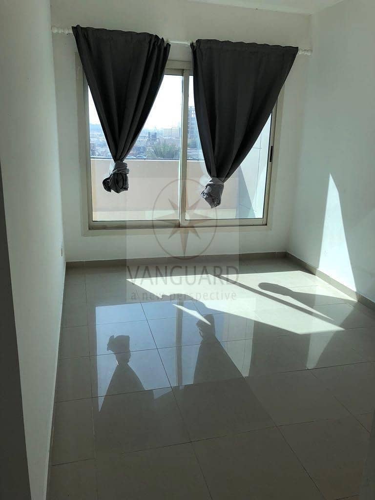 3 1 Bedroom with SZR View and Private Terrace in JLT