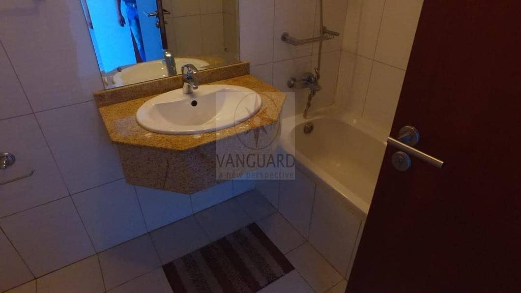 10 1 Bedroom with SZR View and Private Terrace in JLT