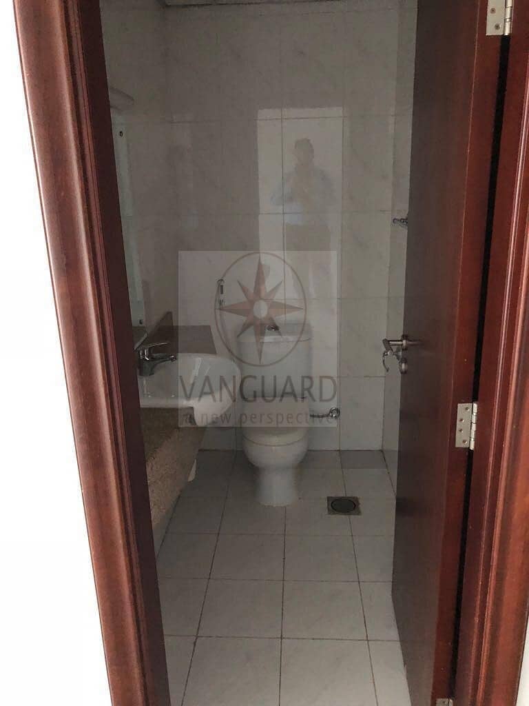 12 1 Bedroom with SZR View and Private Terrace in JLT