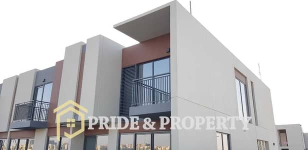 Single Row | Handover Soon | Close To Entrance Single Row | Handover Soon | Close To Entrance