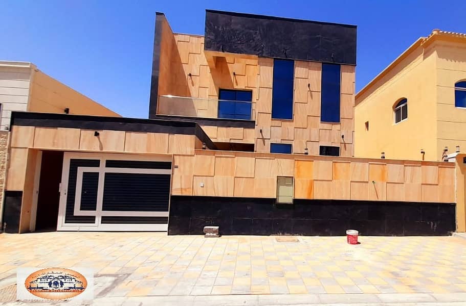 Villa for sale with European designs and finishes, stone face, personal finishing, let go of the rental problems, free for life, close to all services on Qar Street