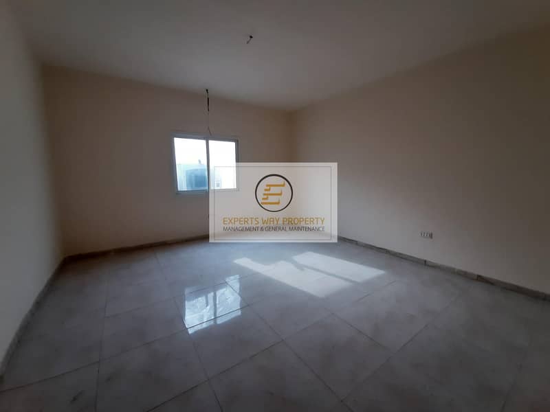 4 with private entrance amazing 2 bedrooms hall for rent