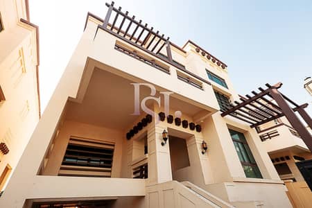 Hot Deal! Exquisite  Lavish Villa And Excellence Living