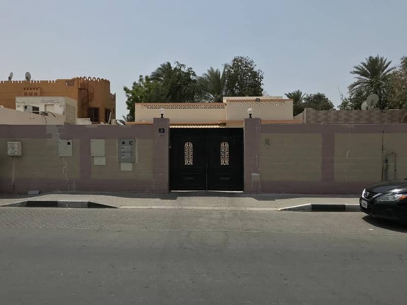 WELL MAINTAINED 3 BEDROOM HALL ARABIC HOUSE IN AL HAZANA AREA