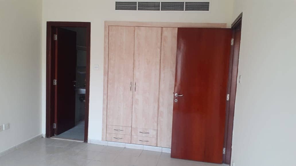 AMR - 2167 AED per Month 1 Bedroom Hall in Morocco Cluster  for Bachelors / Company Staff
