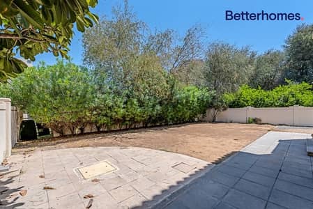 Golf Course View | Great location | Vacant on Transfer Golf Course View | Great location | Vacant on Transfer