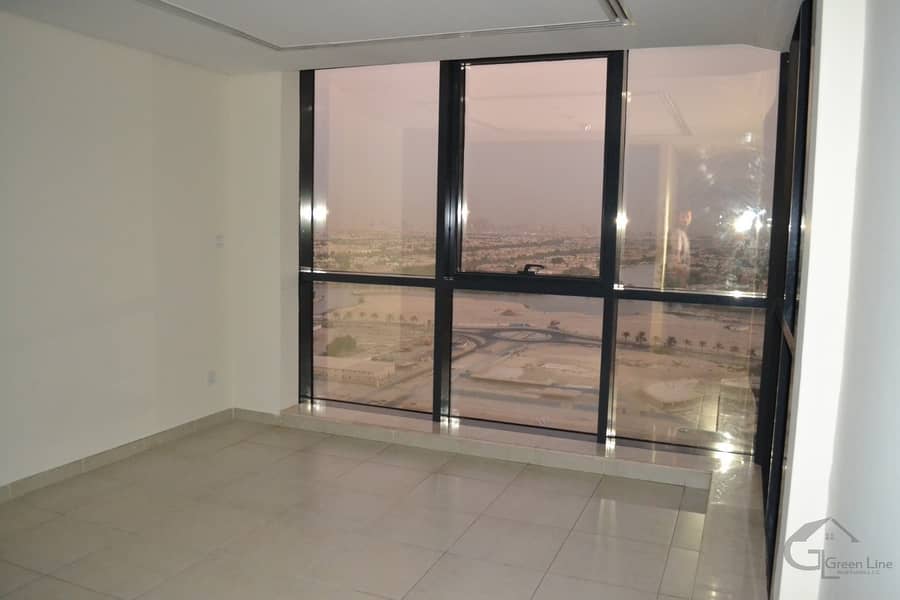 9 FANTASTIC PRICE l 2 BEDROOM + LAUNDRY l TENANTED l 950K