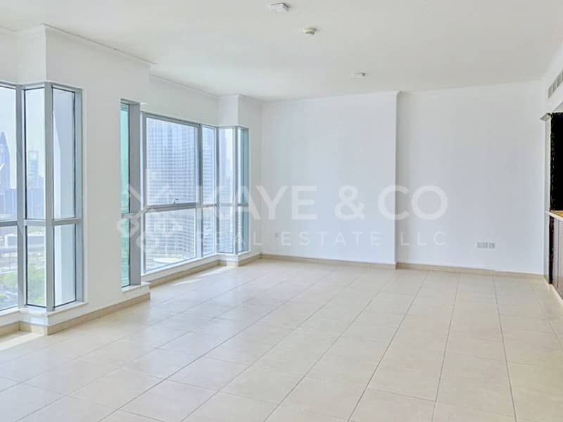 2 Beds | Vacant | Balcony | Partial Fountain View 2 Beds | Vacant | Balcony | Partial Fountain View