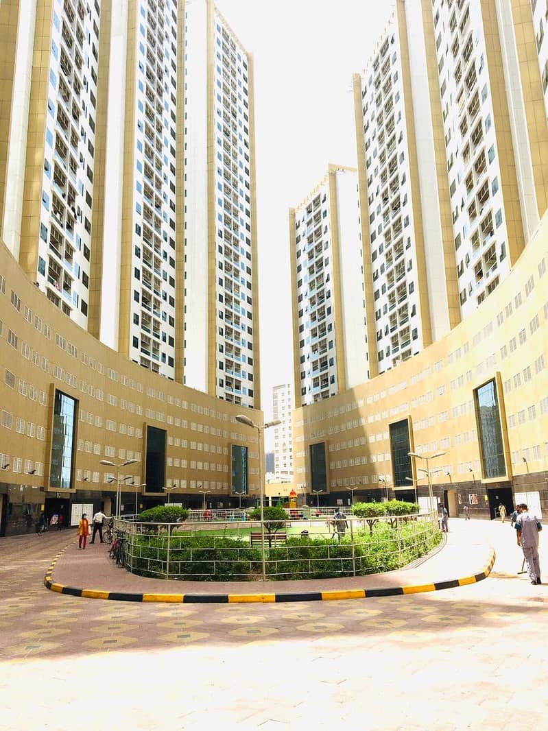 1 BHK for rent in Ajman Pearl Tower 940 sq ft .   18,000