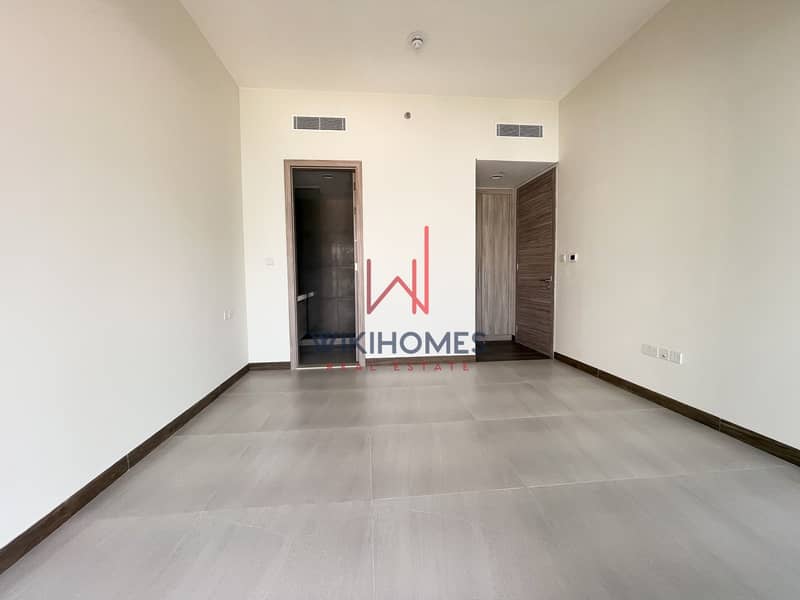 14 Panoramic Burj View | Brand New | 6 Payments | 5 min to DT