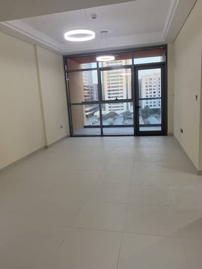 BRAND NEW 1BHK ONE MONTH FREE JUST IN 44K BEHIND SHEIKH ZAYAD ROAD