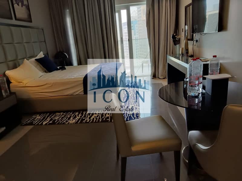 3 Fully Furnished Studio/Ready to Move in /Large Balcony/Pool view/Vacant unit
