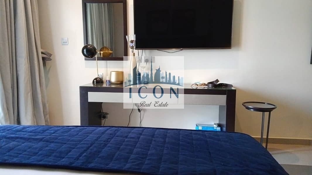 8 Fully Furnished Studio/Ready to Move in /Large Balcony/Pool view/Vacant unit