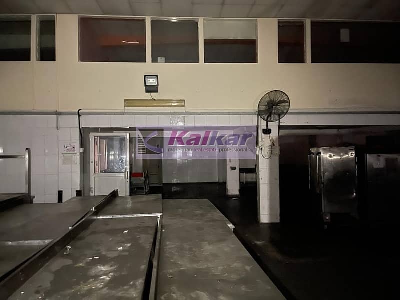 2 !! 22000 SQFT RUNNING KITCHEN FOR RENT WITH ALL EQUIPMENT'S IN ALQUOZ AED: 590k INCLUDING TAX !!